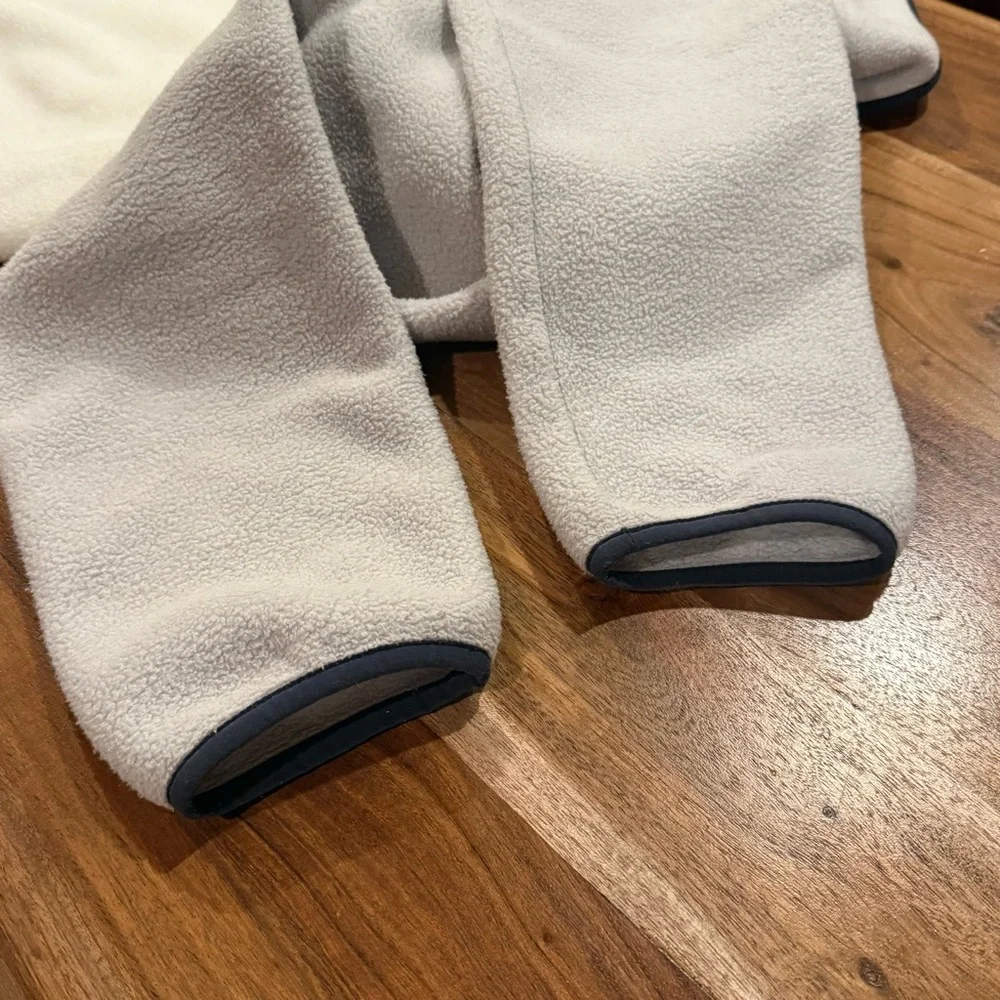 Patagonia Synchilla Two-Tone Fleece Pullover Light Gray & Cream Size M - Picture 7 of 10